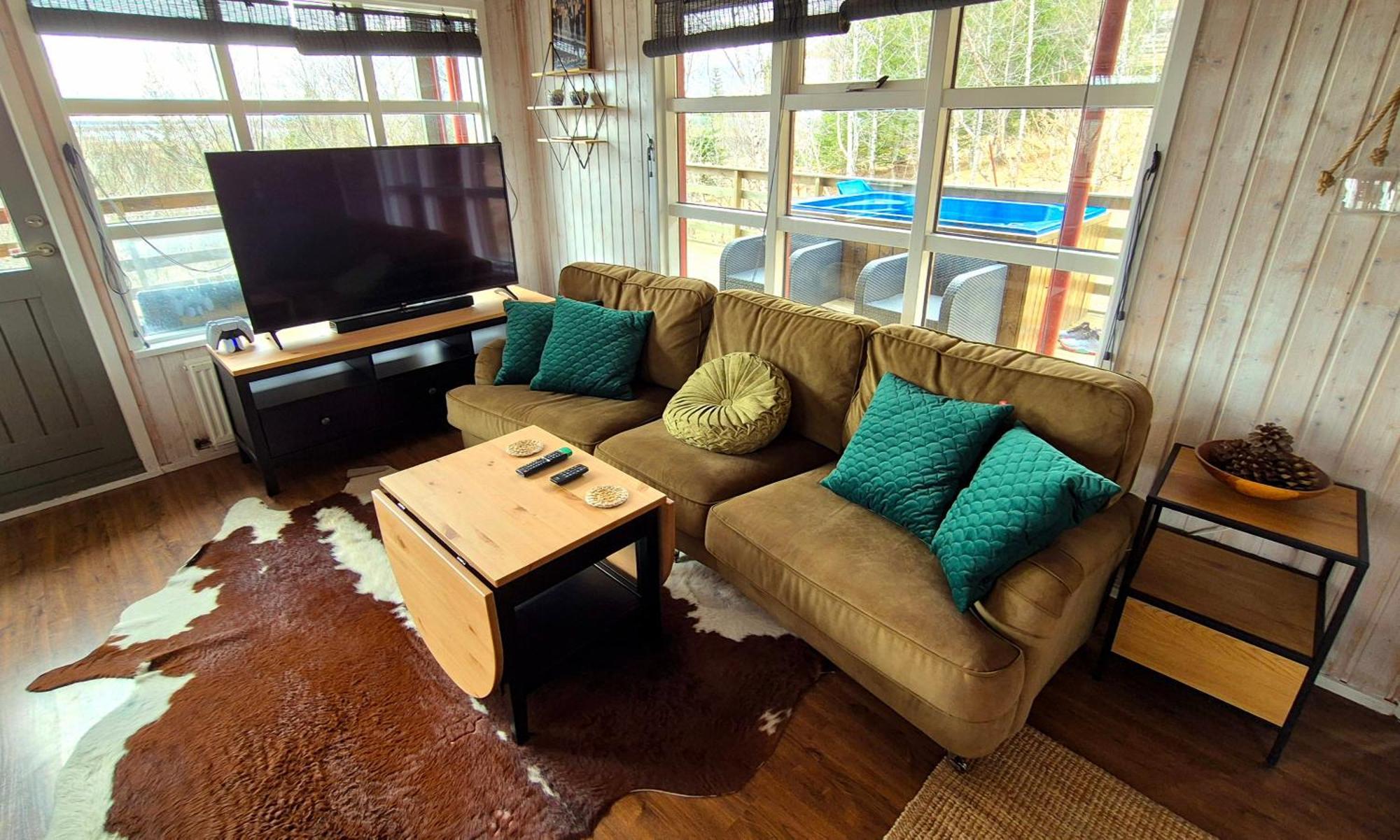 Selith - Traditional Icelandic Summerhouse With Hot Tub * Laugarvatn